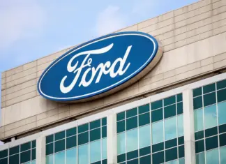 Ford Recall 2025: Over 273,000 SUVs Affected by Rearview Camera Defect Ford Recall