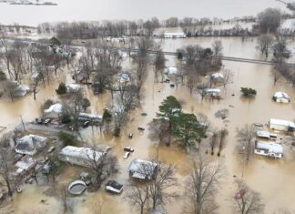 Severe Weather and Flash Flooding Across Southern US: 12 Million People Under Alert Severe Weather and Flash Flooding Across Southern US
