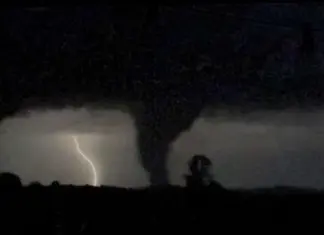 Somerset Tornado May 17 2025: Severe Damage & Rescue Somerset tornado