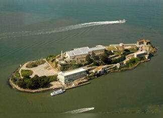 Trump’s Plan to Reopen Alcatraz Sparks Outrage Trump's Plan to Reopen Alcatraz Sparks Outrage