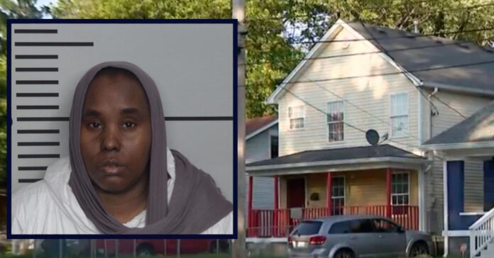 mom begs to continue hammer beating