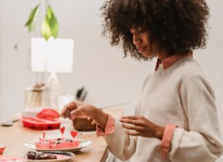 Gratitude on a Budget: 10 Cheap and Cheerful Ways to Give Back