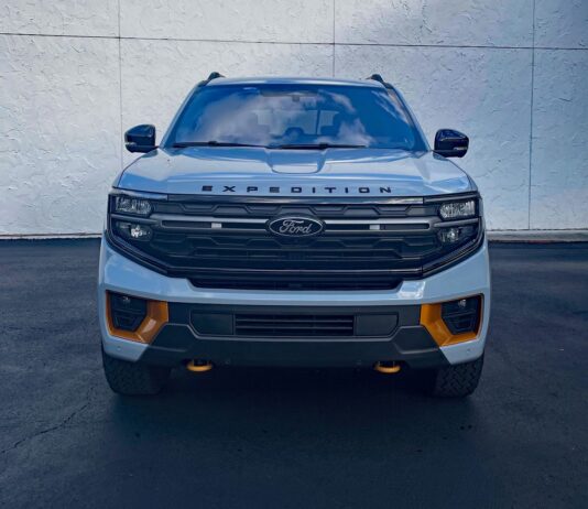 2025 Ford Expedition Tremor 4×4 is a Family Adventurer