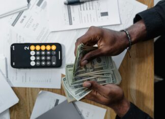 What To Do If You Don’t Have Enough Money to Pay All of Your Bills